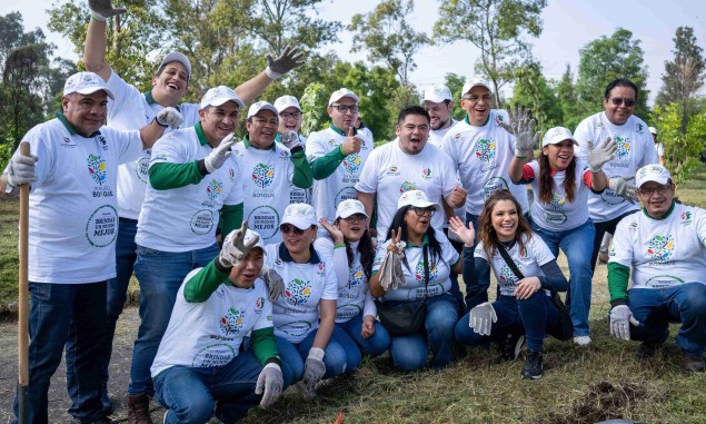 HEINEKEN México y Fundación Azteca    realizan jornada de reforestación en Iztapalapa