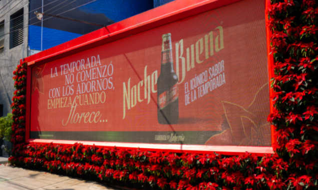 La CDMX florece con Noche Buena: un mural que da la bienvenida a la temporada